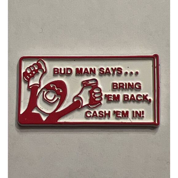 Vintage Lot Of Budweiser Anheuser Busch Magnets And Pin Bud Man Bud Bowl - Picture 6 of 7